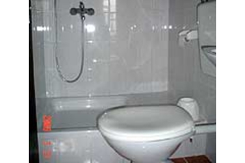 Hrvatska Privát Makarska, Eksterijer